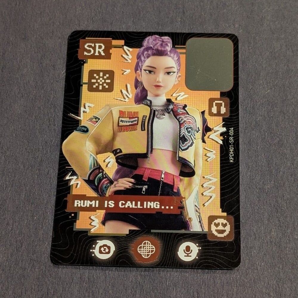 Kayou K-Pop Demon Hunters Gold Rumi Is Calling SR Card KPDH01-SR-004